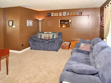 1725 Alder Rd, Franklin, IN 46131 - photo 4