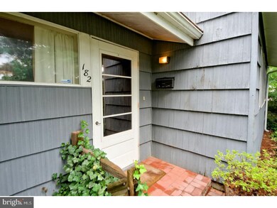 182 Kendall Rd, Kendall Park, NJ 08824 - photo 2