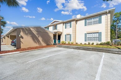 3402 Latania Dr unit 322, Tampa, FL 33618 - photo 2