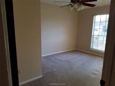 1220 S Ridgefield Cir, College Station, TX 77840 - photo 6