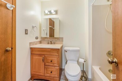 1728 Ranchview Dr, Naperville, IL 60565 - photo 7