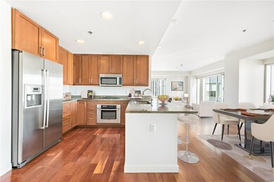 Waterplace unit 812, Providence, RI 02903 - photo 3