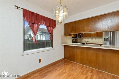 10-Dining Room 20210722-DW-3458