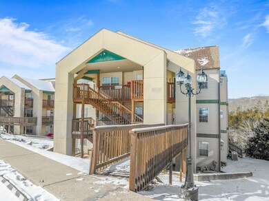 8 Woodpecker Ln unit 2, Branson, MO 65616 - photo 3