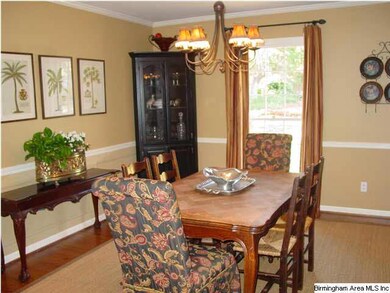DINING ROOM VIEW 2