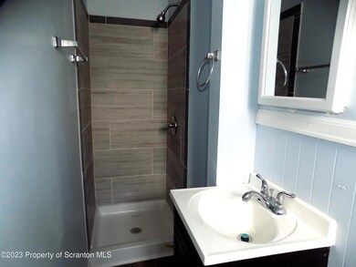 714 Orchard St, Scranton, PA 18505 - photo 4