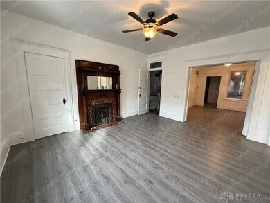 44 W High St unit B, Springfield, OH 45502 - photo 5