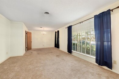 4281 Barcelona Dr, Fort Worth, TX 76133 - photo 4