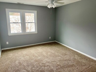 74 Tennis Plaza Rd unit 32, Dracut, MA 01826 - photo 4