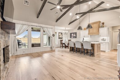 2084 E 136th St S, Bixby, OK 74008 - photo 7