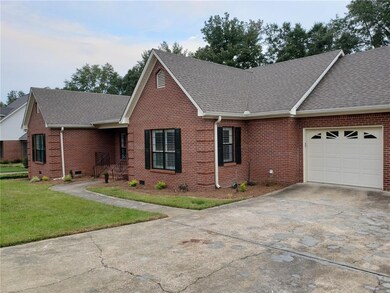 207 Doe Dr, Prattville, AL 36067 - photo 2