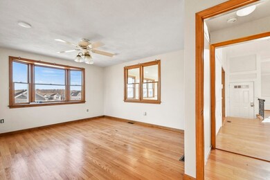 72 Cambridge Rd unit 2, Woburn, MA 01801 - photo 4