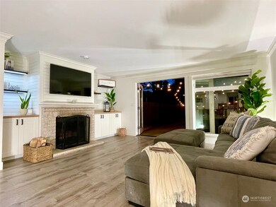 5201 81st Place SW unit 3, Mukilteo, WA 98275 - photo 2