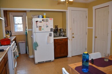 22 Beacon St unit 2, Quincy, MA 02169 - photo 3