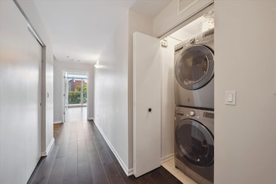 Parc Orleans unit 708, Chicago, IL 60610 - photo 3