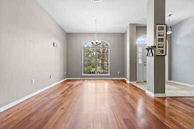 29-web-or-mls-5021-berkeley-forest-blvd