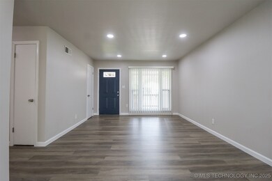 305 S 8th St, Broken Arrow, OK 74012 - photo 4