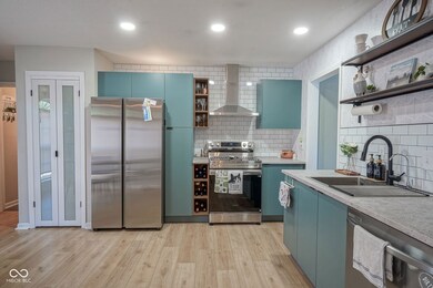 453 Acorn Dr, Whiteland, IN 46184 - photo 7