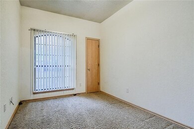 808 Goshawk Dr, Norman, OK 73072 - photo 6