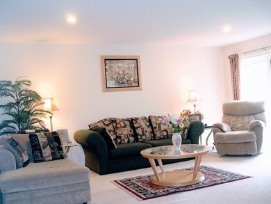 69 Magnolia Ln, Newmarket, NH 03857 - photo 2