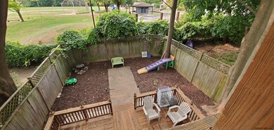 764 Myrtle Ave, Albany, NY 12208 - photo 3