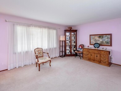 1769 Serpentine Dr, Saint Paul, MN 55122 - photo 5