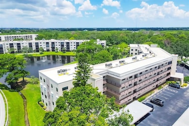 6188 80th St N unit 102, Saint Petersburg, FL 33709 - photo 4