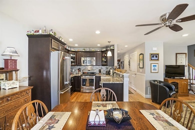 9 Adelaide Ave, Nashua, NH 03064 - photo 6