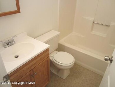 127 Apple Dr, Milford, PA 18337 - photo 3