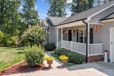 117 Bluff Ct, Statesville, NC 28625 - photo 5