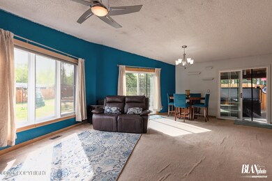 005_2021.05.19 . 2250 N Gordon Ct