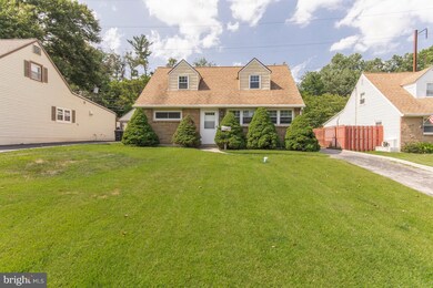 2427 Secane Rd, Secane, PA 19018 - photo 3