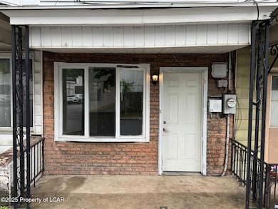 38 S 10th St, Mahanoy City, PA 17948 - photo 2