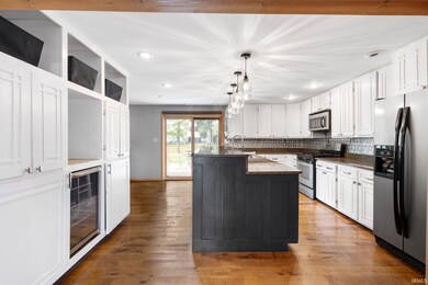 580 W Jefferson St, Culver, IN 46511 - photo 4