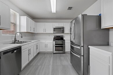 2904 Bareback Ln, Denton, TX 76210 - photo 2