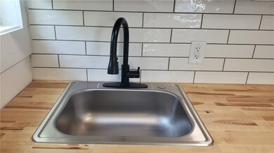 2100 Atkinson St, Brunswick, GA 31520 - photo 7