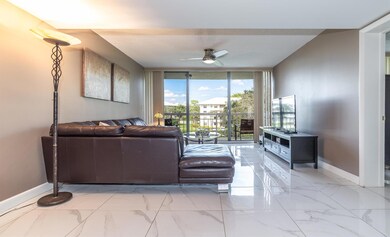6217 Balboa Cir unit 306, Boca Raton, FL 33433 - photo 3