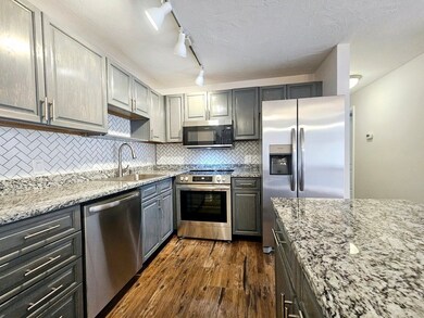 20 Chapman St unit 206, East Weymouth, MA 02189 - photo 4