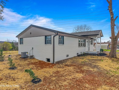 018-608HilltopDrive-Morristown-TN-37814-
