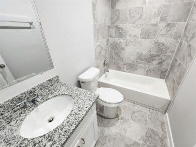 Primary Ensuite Bathroom Features; Granite Counter