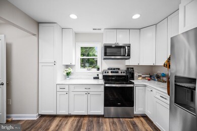 1114 Bancroft Ave, Colonial Beach, VA 22443 - photo 7