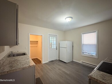 50 John St, Pittsfield, MA 01201 - photo 6