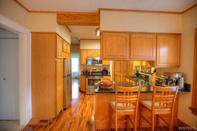 1350 Maple Ave, Niagara Falls, NY 14305 - photo 7