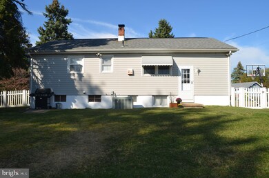 3714 Ridgewood Ln, Brookhaven, PA 19015 - photo 2