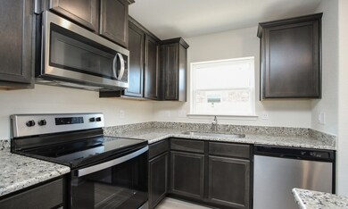 25513 Rose Creek Dr, Cleveland, TX 77328 - photo 3