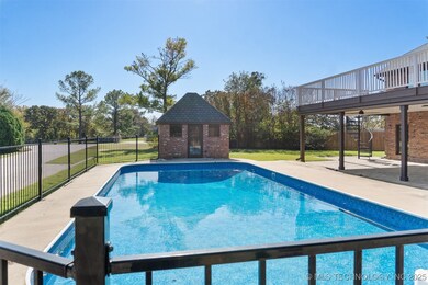 3002 Quail Ridge Cir, Durant, OK 74701 - photo 5