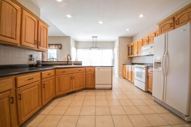 3047 Mark Ln, Poplar Bluff, MO 63901 - photo 5