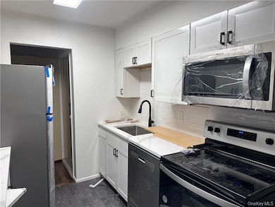 60 Trafalgar Rd unit 1, New Windsor, NY 12553 - photo 4