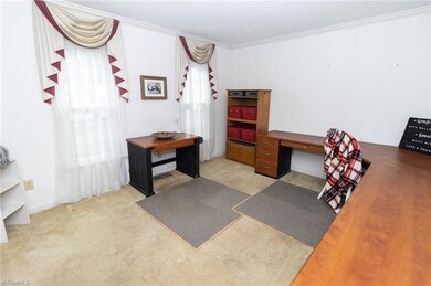 3420 Wildwood Ave, High Point, NC 27265 - photo 3