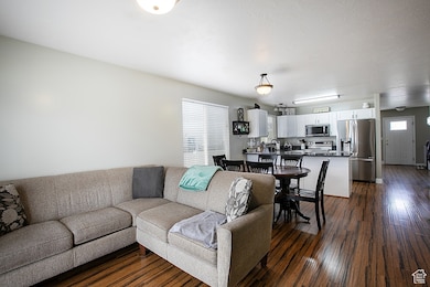 6761 S High Bluff Dr, West Jordan, UT 84081 - photo 6